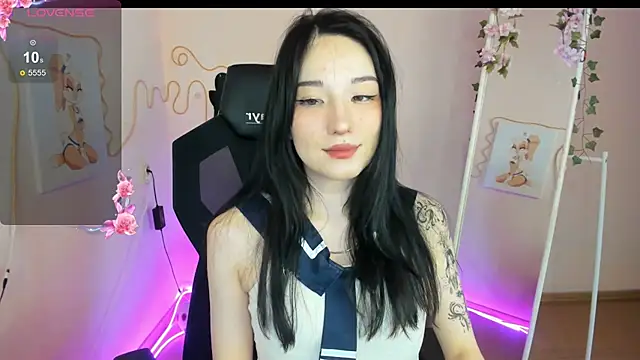 Snapshot of AliceeinWonderlanddd chatting on 03/27/26, 03:12 AliceeinWonderlanddd online show from 03/27/26, 03:12