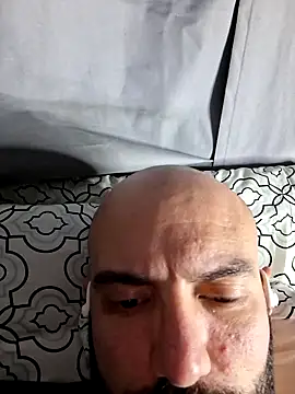 Snapshot of Robsonitj90 chatting on 06/22/26, 12:56 Robsonitj90 online show from 06/22/26, 12:56