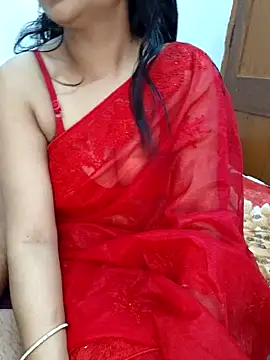 Snapshot of Monika089 chatting on 04/04/26, 01:15 Monika089 online show from 04/04/26, 01:15