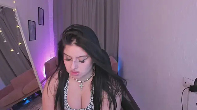 Snapshot of Walterra_White chatting on 02/20/26, 03:12 Walterra White online show from 02/20/26, 03:12