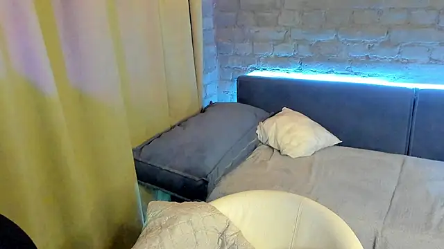 Snapshot of Walterra_White chatting on 02/28/26, 02:29 Walterra White online show from 02/28/26, 02:29