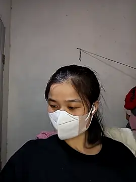 Snapshot of Daisy-lusia2026 chatting on 02/15/26, 08:35 Daisy-lusia2026 online show from 02/15/26, 08:35