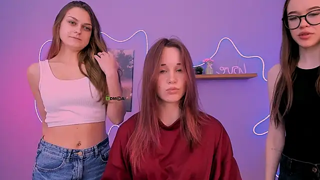 Snapshot of eira_mouse chatting on 04/16/26, 08:37 eira mouse online show from 04/16/26, 08:37