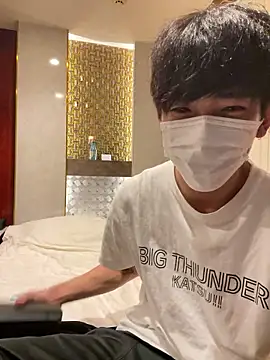 Snapshot of pizza_pa chatting on 04/17/26, 01:14 pizza pa online show from 04/17/26, 01:14