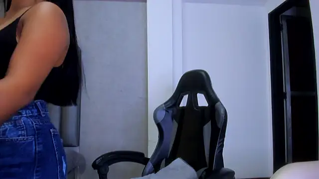 Shirleytaylor- online show from 02/25/26, 11:20