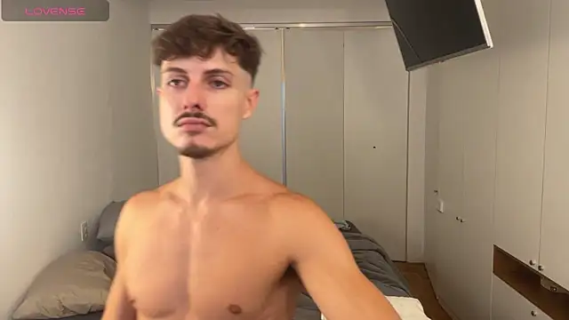 vitoraugustoxxx online show from 02/26/26, 05:12