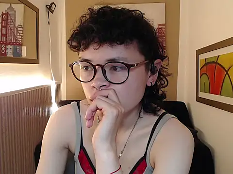 Snapshot of samantta_ink chatting on 03/10/26, 01:38 samantta ink online show from 03/10/26, 01:38