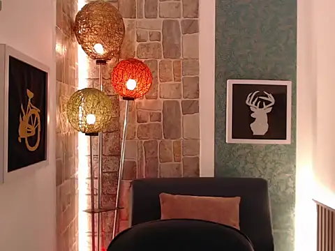 Snapshot of samantta_ink chatting on 04/07/26, 01:44 samantta ink online show from 04/07/26, 01:44