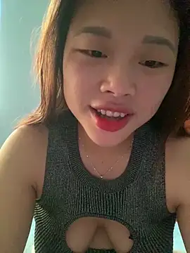 Emxinhka1 online show from 04/21/26, 03:35