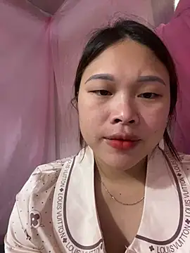 Snapshot of Emxinhka1 chatting on 04/27/26, 07:06 Emxinhka1 online show from 04/27/26, 07:06