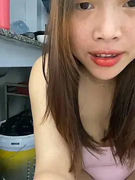Snapshot of Emxinhka1 chatting on 07/17/26, 03:46 Emxinhka1 online show from 07/17/26, 03:46