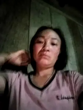 Snapshot of Neoone_1 chatting on 04/19/26, 10:34 Neoone 1 online show from 04/19/26, 10:34