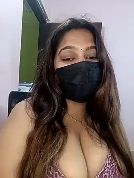 Snapshot of Aliya_Hott chatting on 04/29/26, 05:22 Aliya Hott online show from 04/29/26, 05:22
