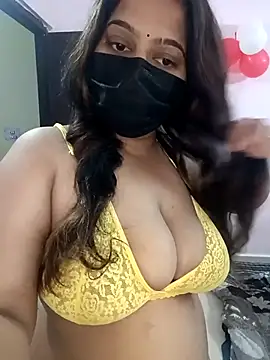 Aliya Hott online show from 06/28/26, 05:57