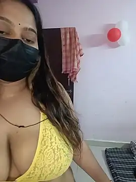 Aliya Hott online show from 07/06/26, 06:32