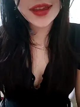 Snapshot of Moe-moex chatting on 02/24/26, 03:32 Moe-moex online show from 02/24/26, 03:32