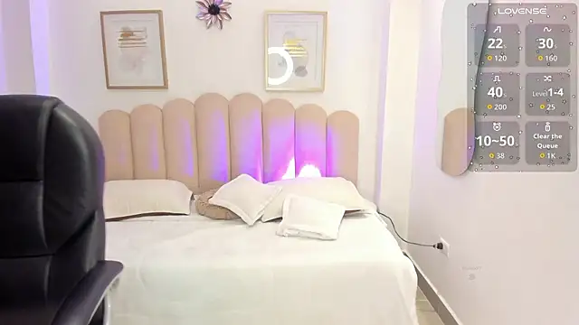 Kailyn Monroe  online show from 02/12/26, 08:15