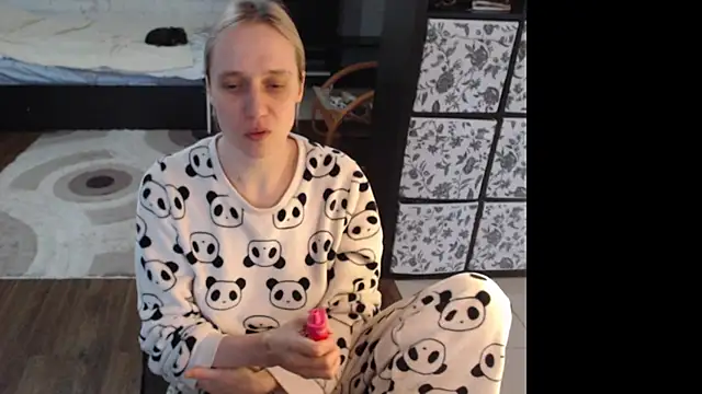 Your guilty pleasure1 online show from 03/02/26, 08:43