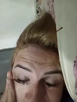 Snapshot of Luanatrans15 chatting on 02/05/26, 03:22 Luanatrans15 online show from 02/05/26, 03:22