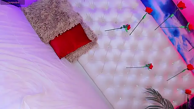 Snapshot of Baby_Lumina chatting on 02/15/26, 04:42 Baby Lumina online show from 02/15/26, 04:42