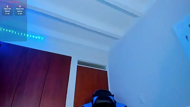 Snapshot of Salolatina chatting on 03/27/26, 10:31 Salolatina online show from 03/27/26, 10:31