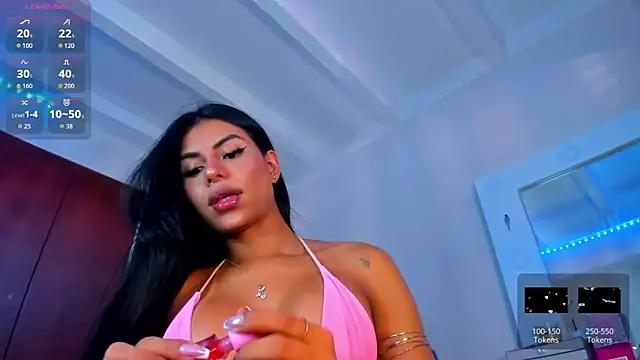 Snapshot of Salolatina chatting on 06/19/26, 07:39 Salolatina online show from 06/19/26, 07:39
