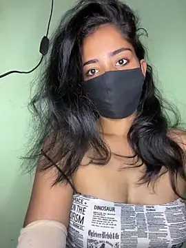 Snapshot of harshali_2012 chatting on 04/21/26, 08:53 harshali 2012 online show from 04/21/26, 08:53
