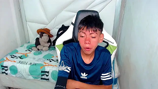 Liarr  online show from 03/17/26, 08:12