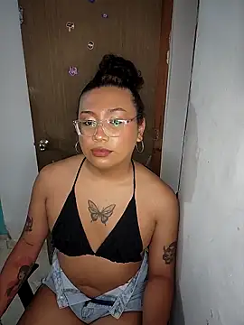 Snapshot of Kendallmafia chatting on 04/22/26, 08:10 Kendallmafia online show from 04/22/26, 08:10