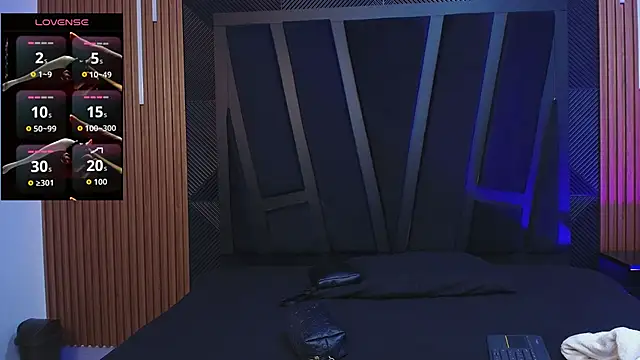 Hanna Becker  online show from 02/18/26, 11:28