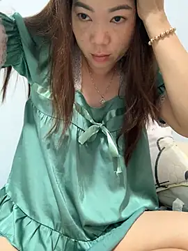 Baby-lovely69 online show from 04/23/26, 10:12
