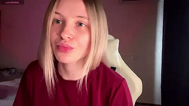 Snapshot of VibeVi chatting on 03/29/26, 01:00 VibeVi online show from 03/29/26, 01:00