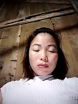 Ella-aa online show from 02/17/26, 03:40