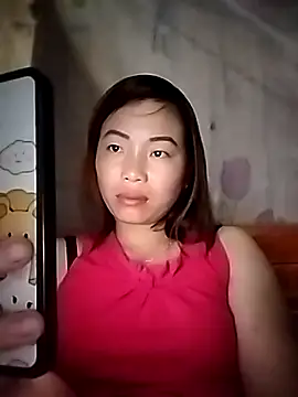 Ella-aa online show from 04/03/26, 10:30