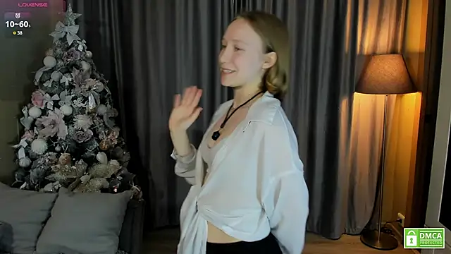 Cutie Ellis online show from 05/07/26, 12:32