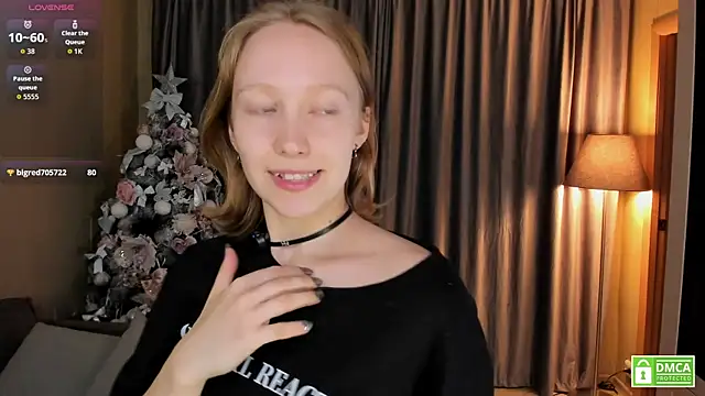 Snapshot of Cutie_Ellis chatting on 07/15/26, 05:29 Cutie Ellis online show from 07/15/26, 05:29