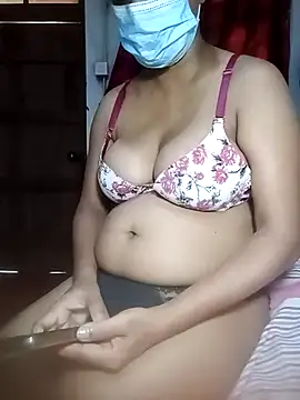 Snapshot of Rithu-SL chatting on 04/09/26, 04:23 Rithu-SL online show from 04/09/26, 04:23