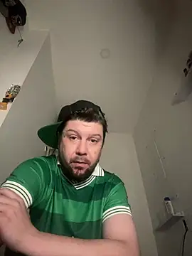 Snapshot of GabEthier chatting on 06/19/26, 02:54 GabEthier online show from 06/19/26, 02:54