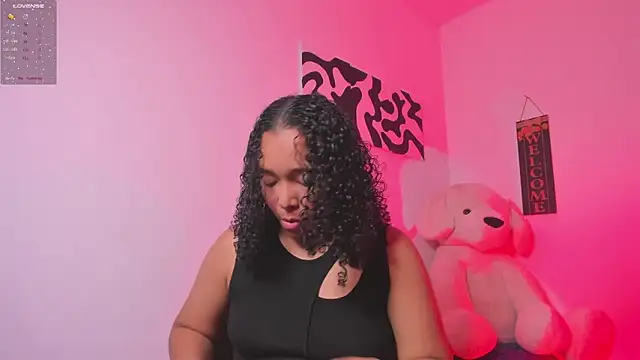 Nia13 online show from 02/13/26, 05:25