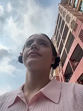 MiaTee online show from 03/24/26, 02:05