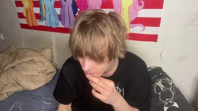 Snapshot of Jeycob_ice chatting on 04/05/26, 08:28 Jeycob ice online show from 04/05/26, 08:28