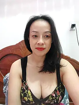 Snapshot of Baby-bigboobs2026 chatting on 05/03/26, 02:45 Baby-bigboobs2026 online show from 05/03/26, 02:45