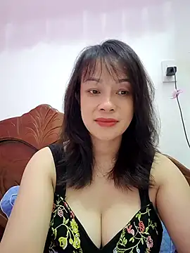 Snapshot of Baby-bigboobs2026 chatting on 05/16/26, 08:18 Baby-bigboobs2026 online show from 05/16/26, 08:18
