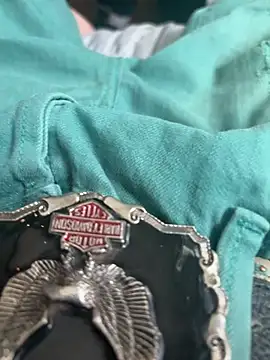 Snapshot of mileslongdeep chatting on 03/21/26, 07:06 mileslongdeep online show from 03/21/26, 07:06