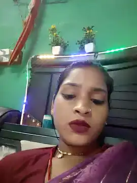 Snapshot of bhavna_pandit chatting on 02/14/26, 08:11 bhavna pandit online show from 02/14/26, 08:11