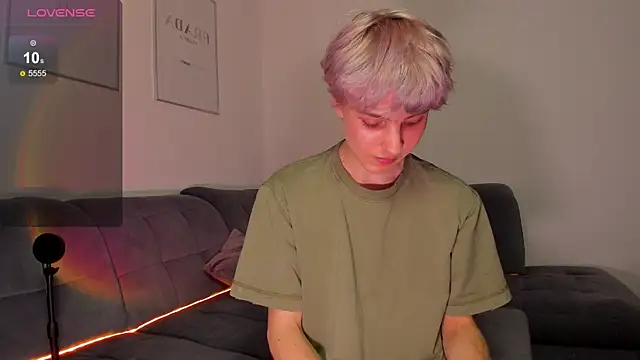 Snapshot of bunnyblush67 chatting on 04/21/26, 01:06 bunnyblush67 online show from 04/21/26, 01:06
