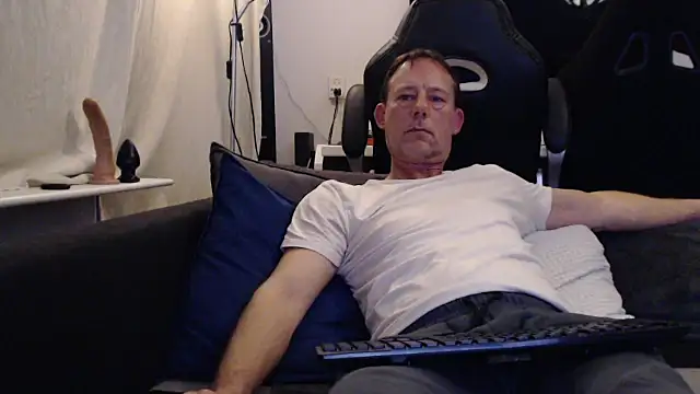 Snapshot of Sexy_Ass_Mike chatting on 03/08/26, 10:46 Sexy Ass Mike online show from 03/08/26, 10:46