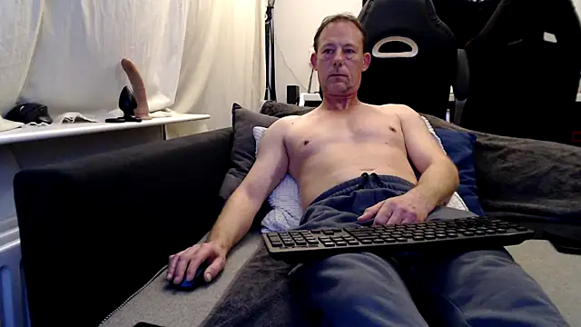 Snapshot of Sexy_Ass_Mike chatting on 03/09/26, 11:20 Sexy Ass Mike online show from 03/09/26, 11:20