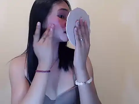 Snapshot of Sinfulrose_ chatting on 02/05/26, 06:51 Sinfulrose online show from 02/05/26, 06:51