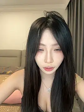 liubaobao666 online show from 04/05/26, 04:15